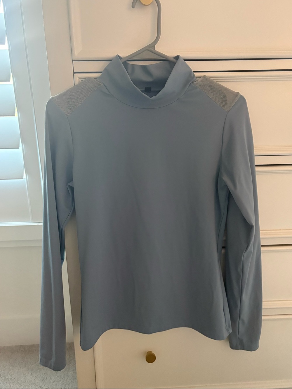 Free Ride Equestrian Long Sleeve Mock Neck Top in Light Blue Size L